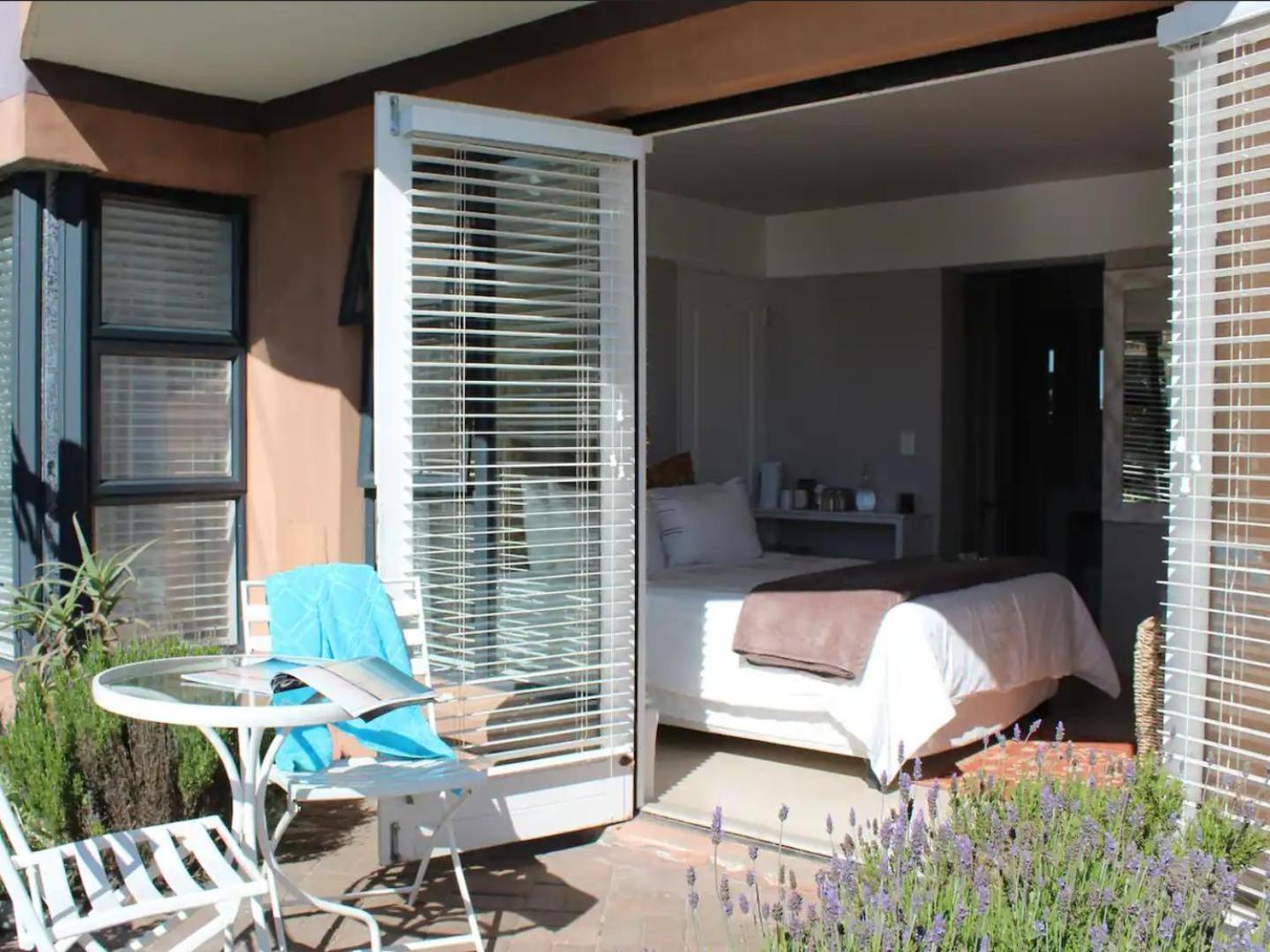 Absolute Beach Accommodation Stompneusbaai Номер фото