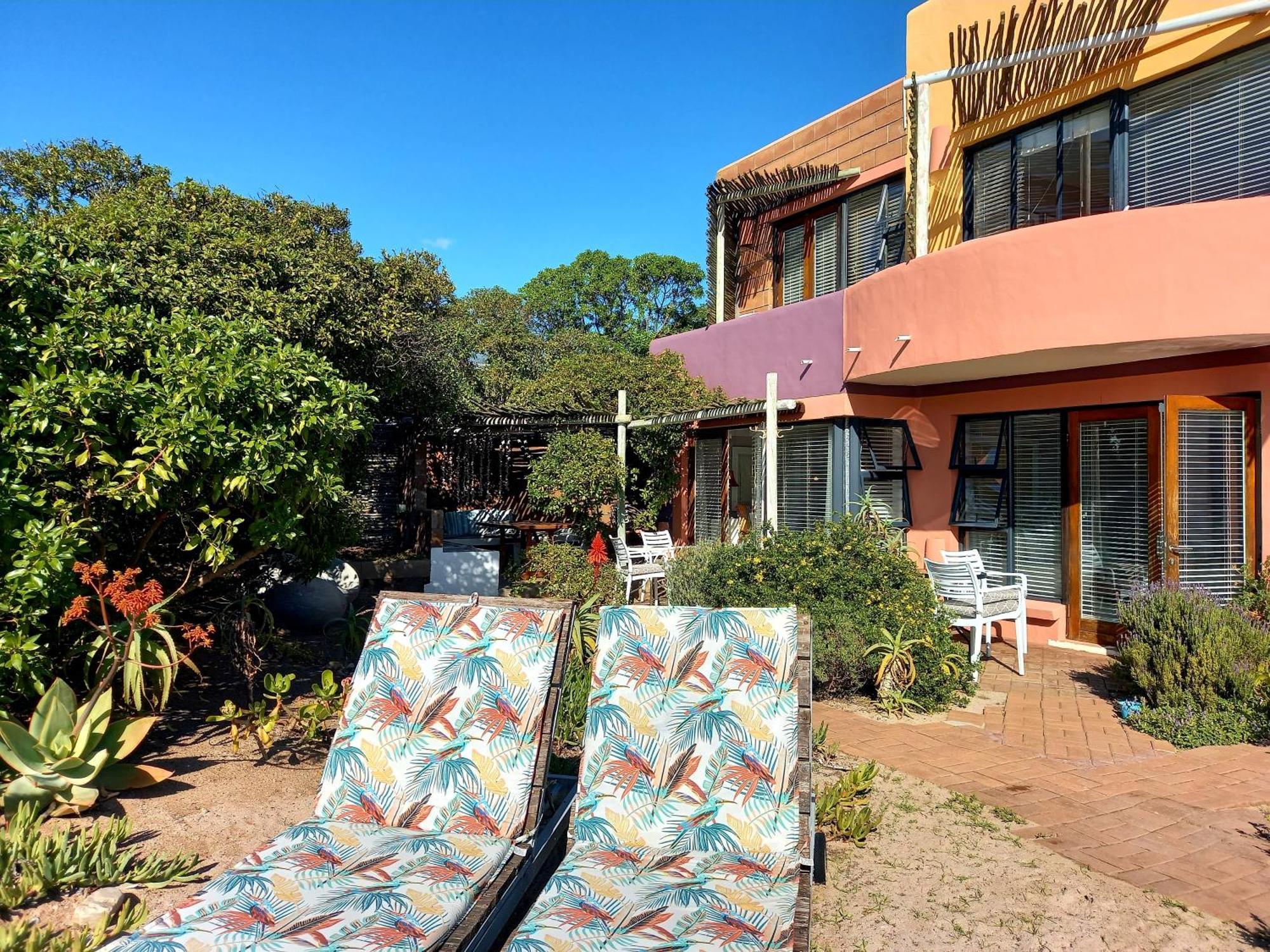 Absolute Beach Accommodation Stompneusbaai Екстер'єр фото