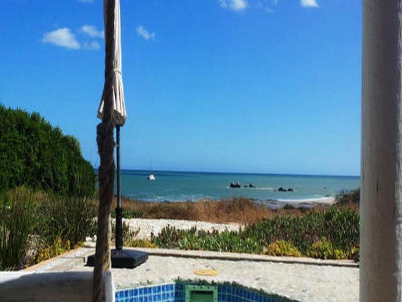 Absolute Beach Accommodation Stompneusbaai Екстер'єр фото